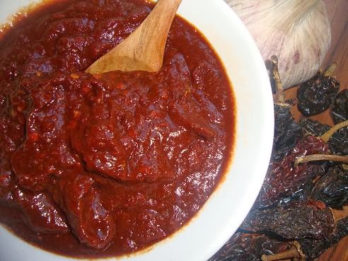 Salsa De Chile Morita 
