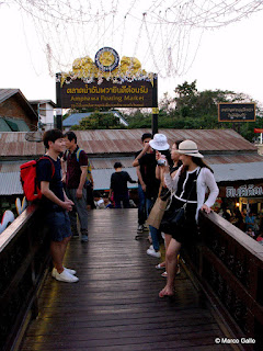 MERCADO FLOTANTE DE AMPHAWA. TAILANDIA