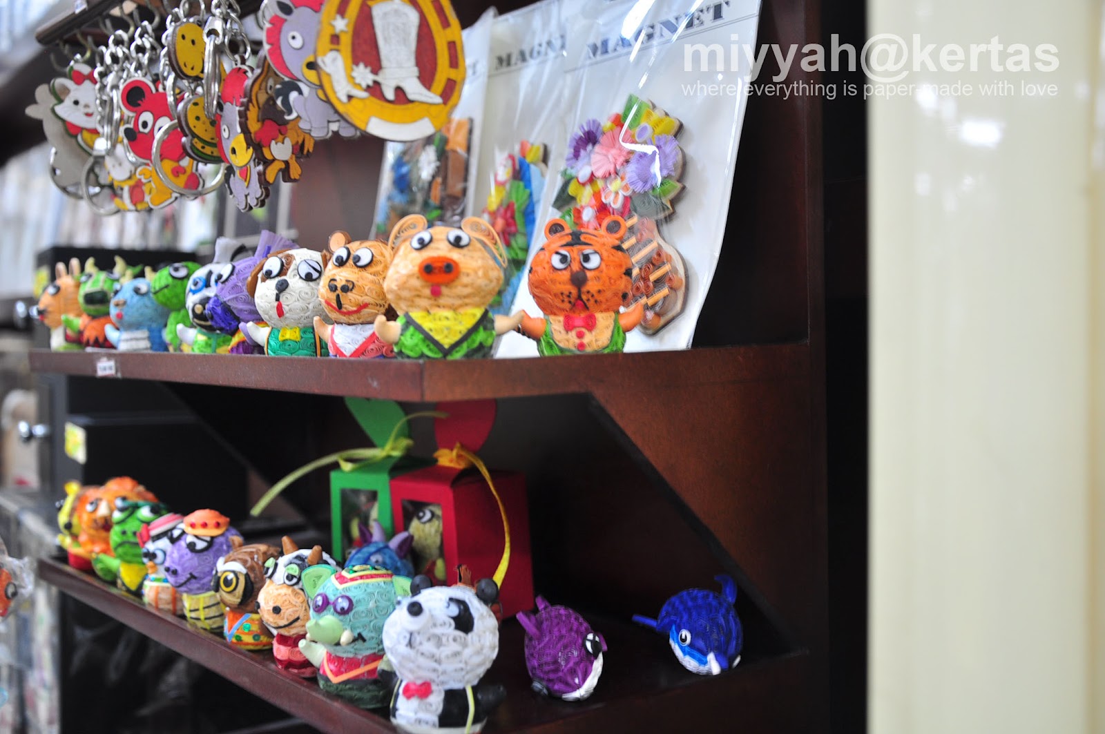 MiyyahKertas Vietnamese Quilling