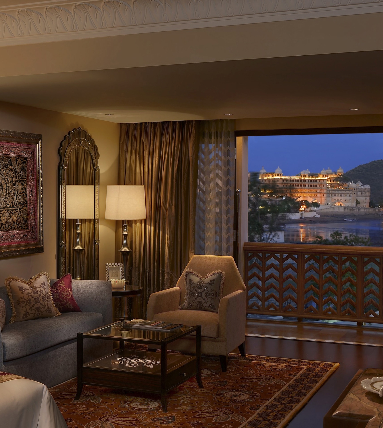 Passion For Luxury The Leela Palace Udaipur India