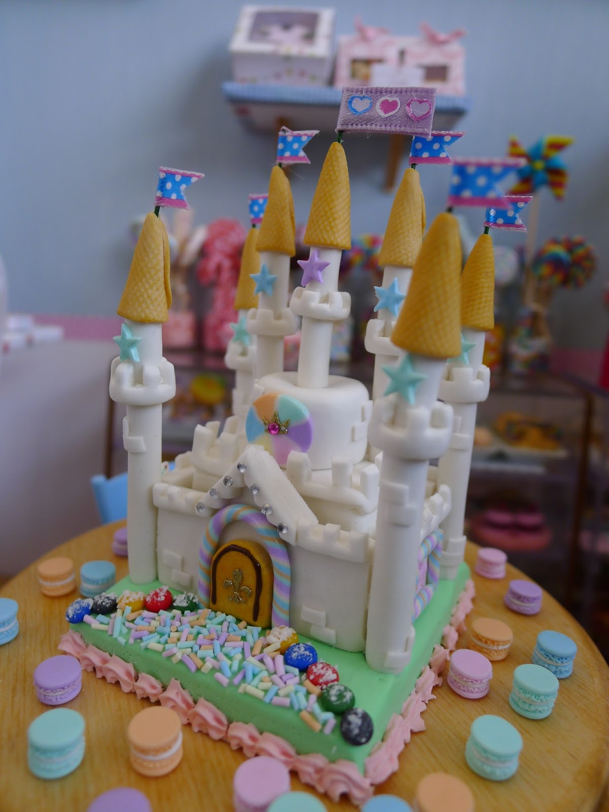 Littlest Sweet Shop New in White Marshmallow Castle cake