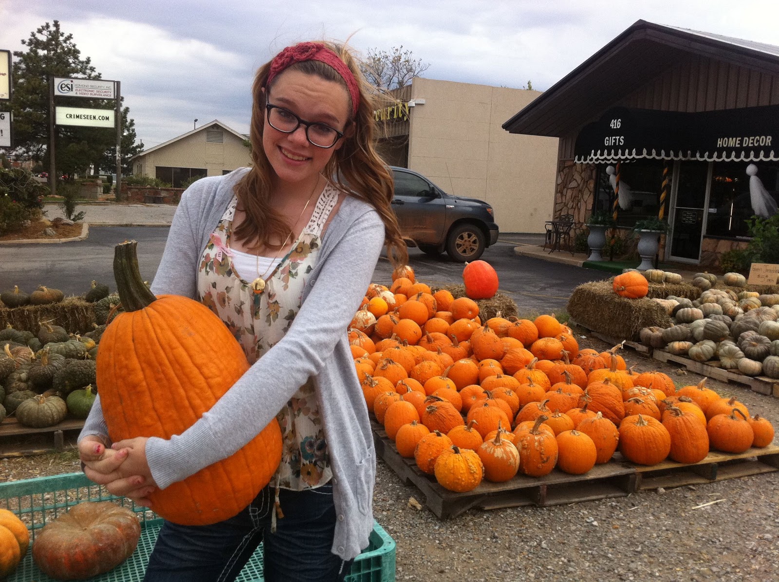 Shelden's Pumpkin Corner in Edmond