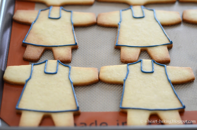 i heart baking!: korean hanbok cookies for a baby first birthday &#039;dol&#039; party