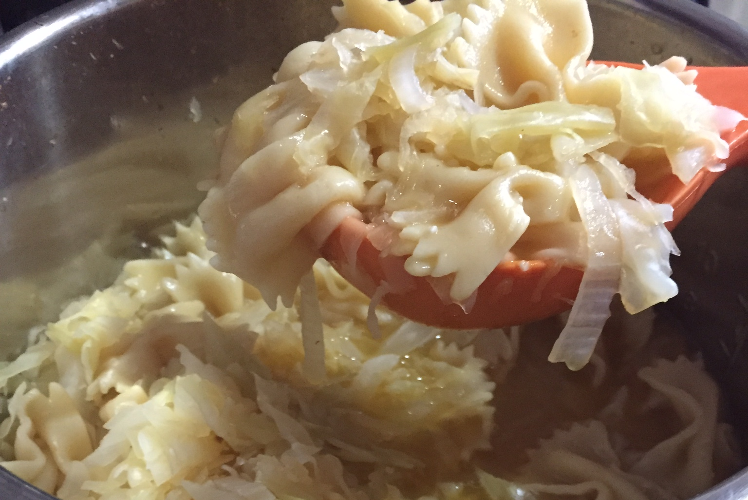 The Healthy Hoff Hoff's Cabbage & Noodles (Instant Pot)