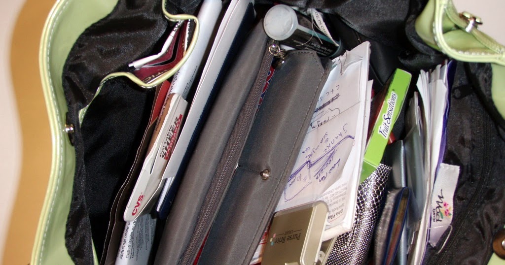 Why your handbags gets messy so quickly?