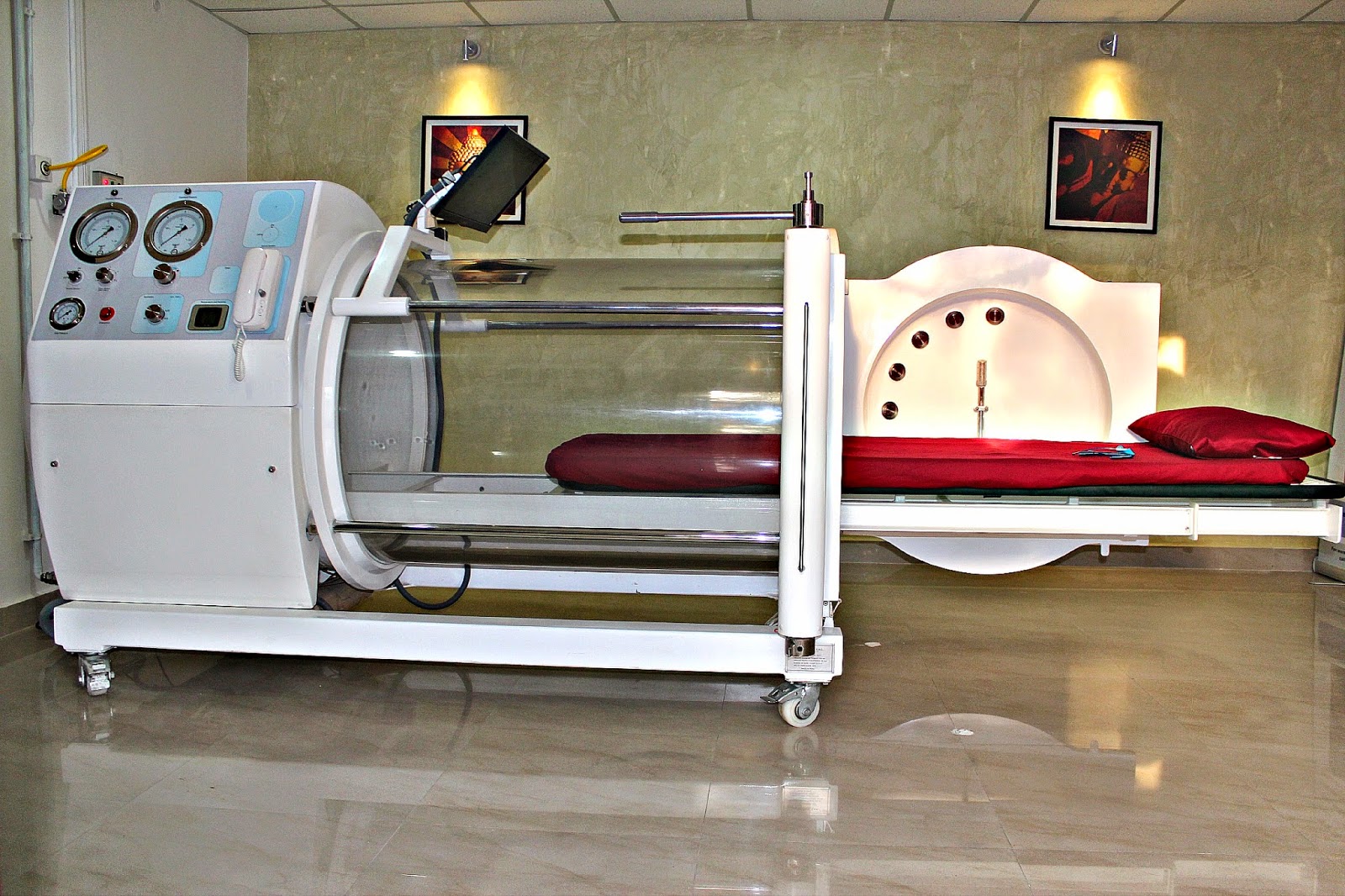 India Hyperbaric Oxygen Therapy Chamber (HBOT Chamber) For Advanced