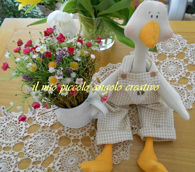 il mio piccolo angolo creativo e con questo fanno 4