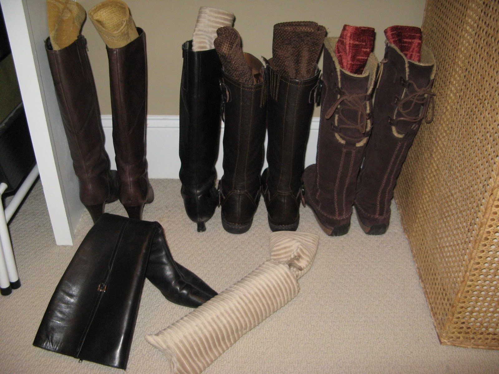 Susan Snyder BOOT HOLDERS