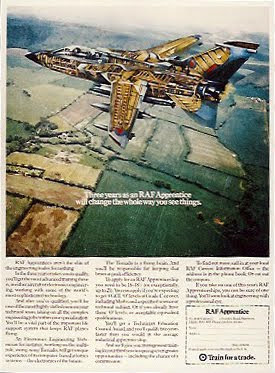 RAF recruitment ad, 1980