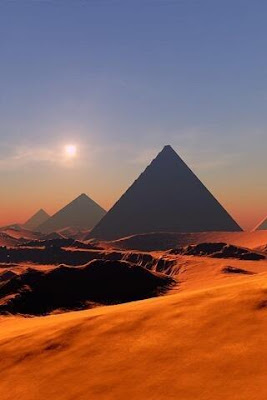 Foto Unik Piramida di Giza, Mesir 