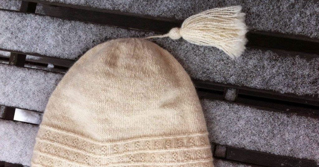 Lappone Ormsta Hat in twined knitting