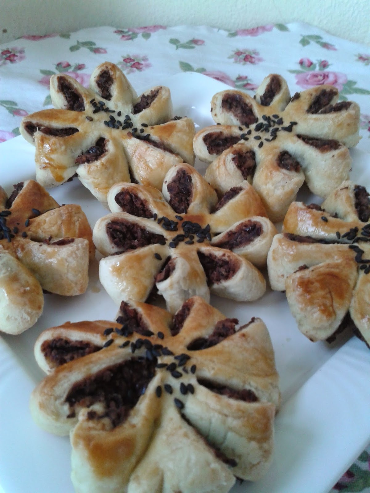 Red Bean Pastry...chinese flaky pastry