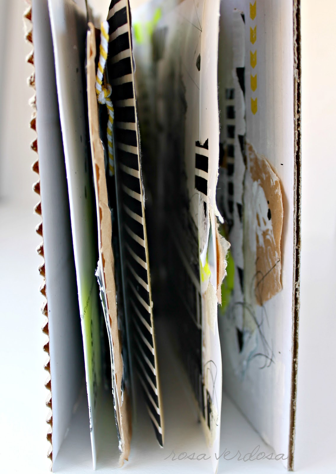 Mini álbum reciclado 100 rosa verdosa