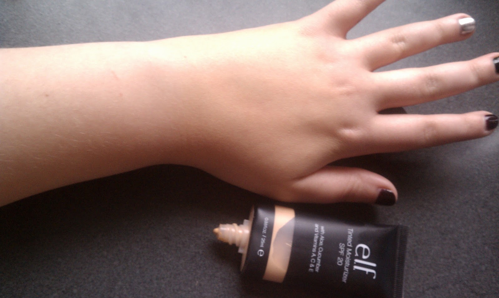 Elf Tinted Moisturizer Porcelain atelieryuwa.ciao.jp