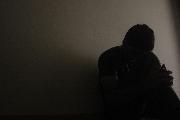[Imagem: man+in+the+dark.jpg]