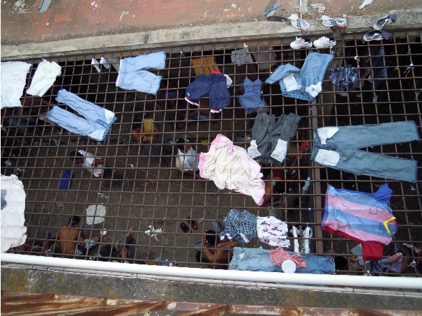 Las prisiones de El Salvador 10