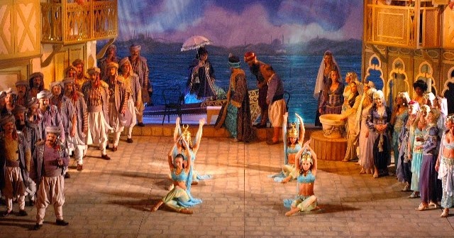 mozart saraydan kiz kacirma