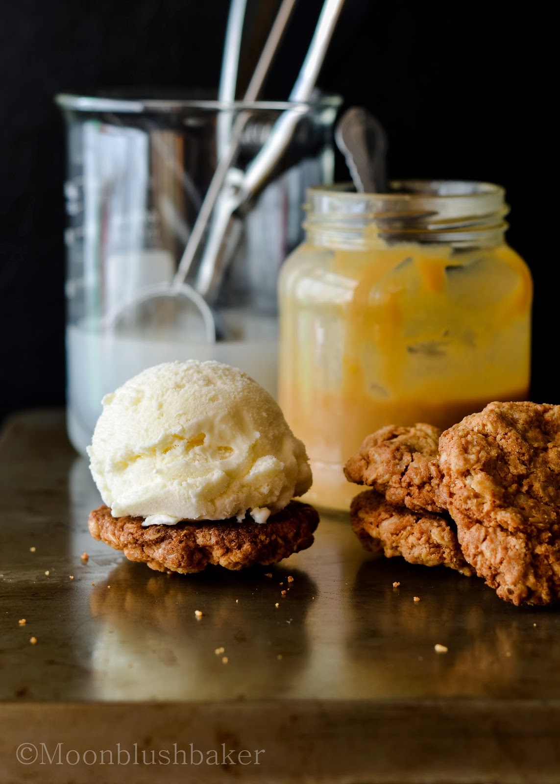 Selling yourself //Autumn harvest ice cream sandwiches The moonblush