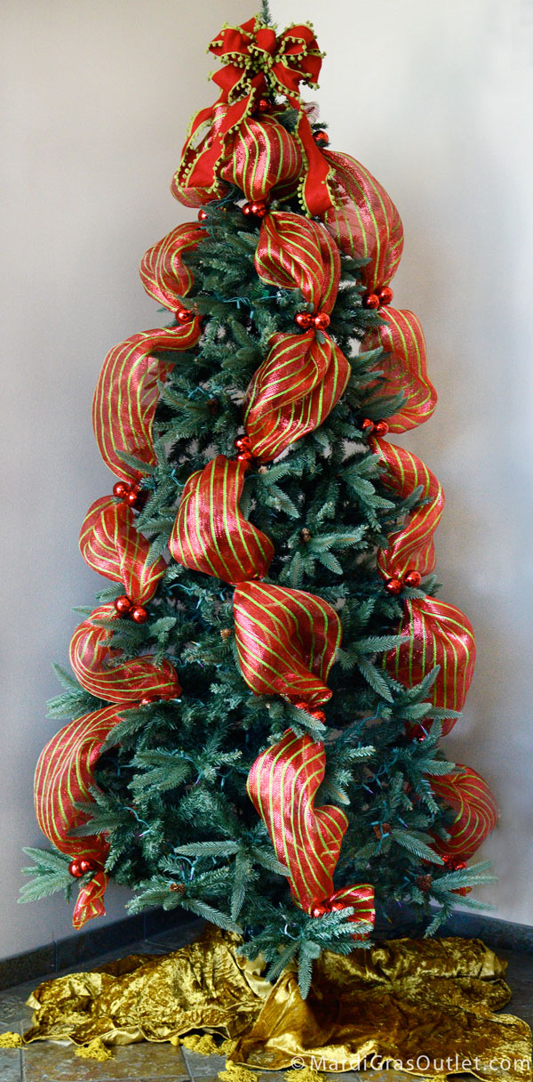 The Wreath Artist: Deco Mesh Wreaths and.
