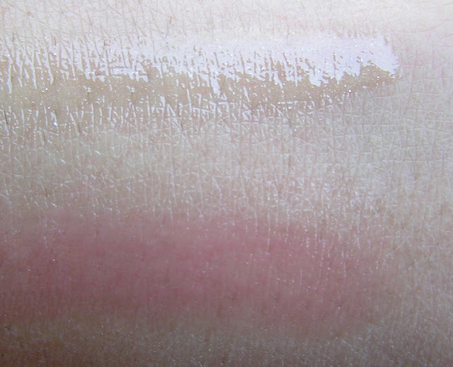 Labello-Glamorous Gloss Natural & Vitamin Shake Cranberry & Raspberry Lip Balm Labello-Glamorous Gloss Natural & Vitamin Shake Cranberry & Raspberry Lip Balm comparison