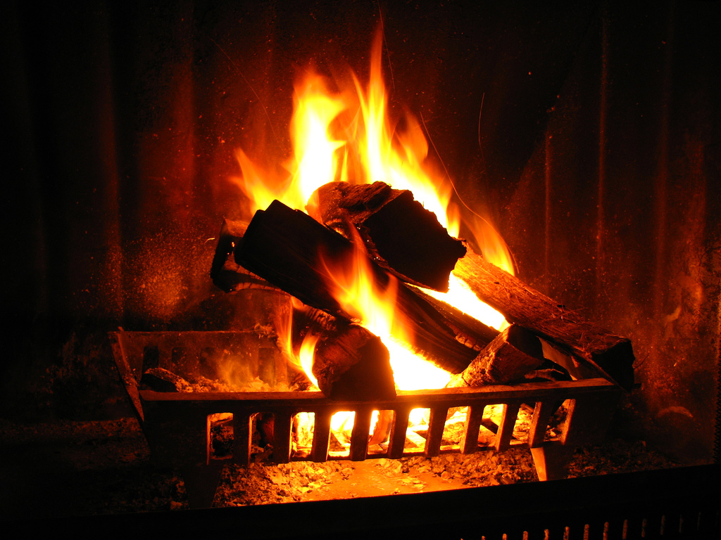 external image fireplace-by-krazy79.jpg