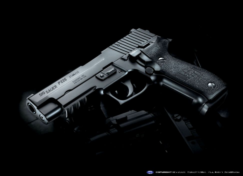 peyton forth AG Custom SIG Sauer P226R peyton forth AG Custom SIG Sauer P226R
