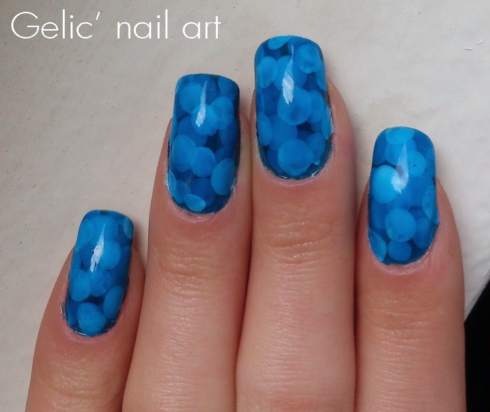 Gelic' nail art Blue Pond nail art