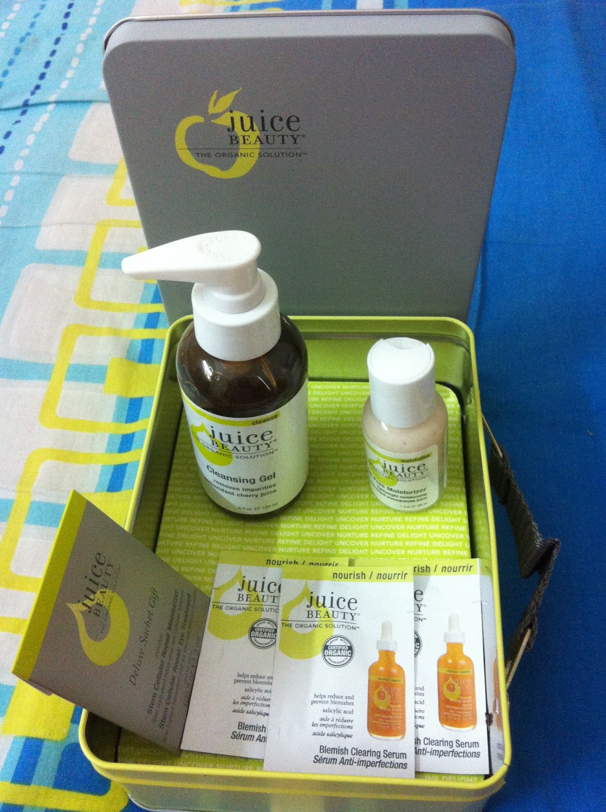 Dreamer Juice Beauty The Organic Solution.