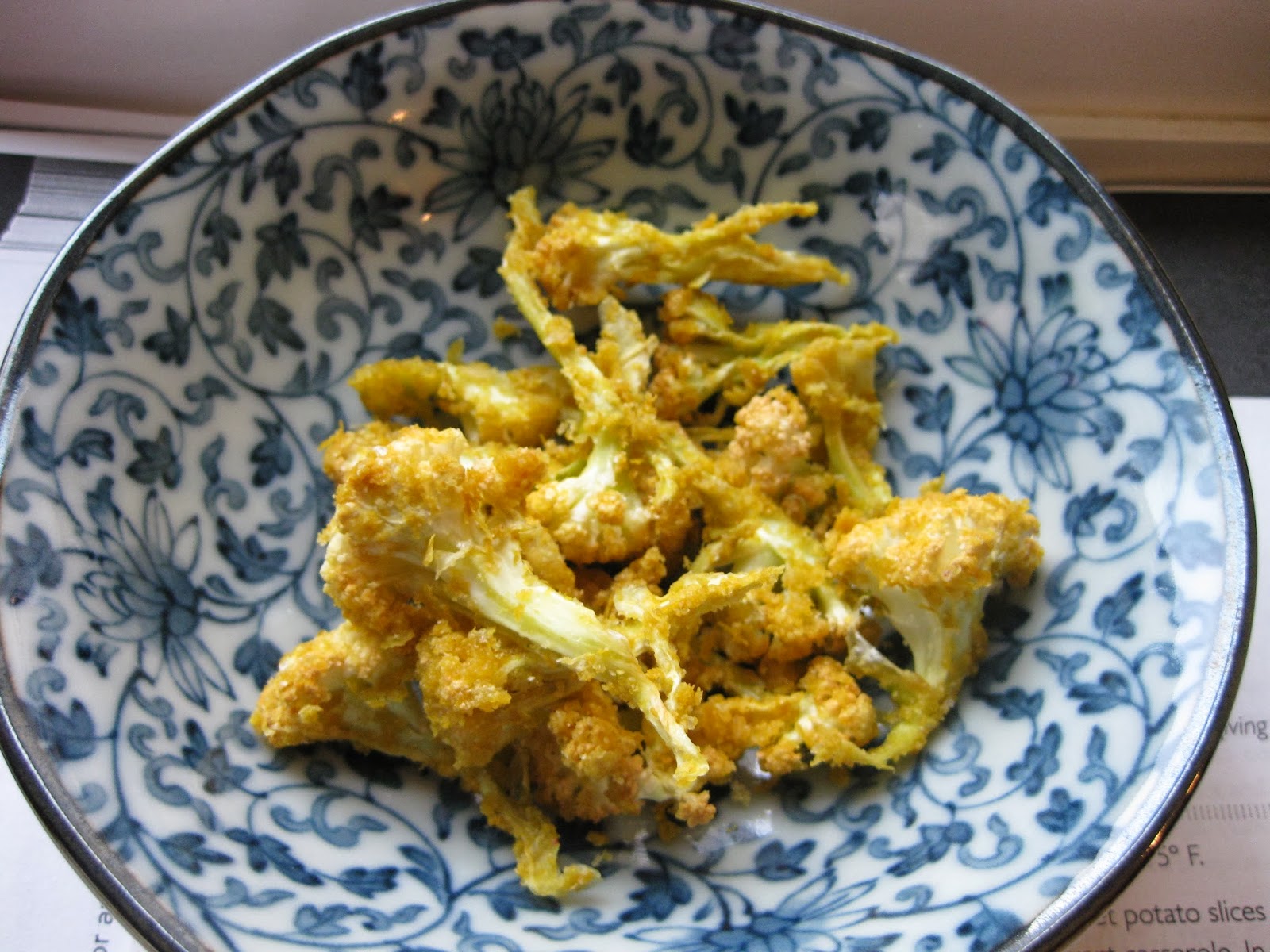 Oishikatta 美味しかった Dehydrated cauliflower popcorn (raw, vegan)