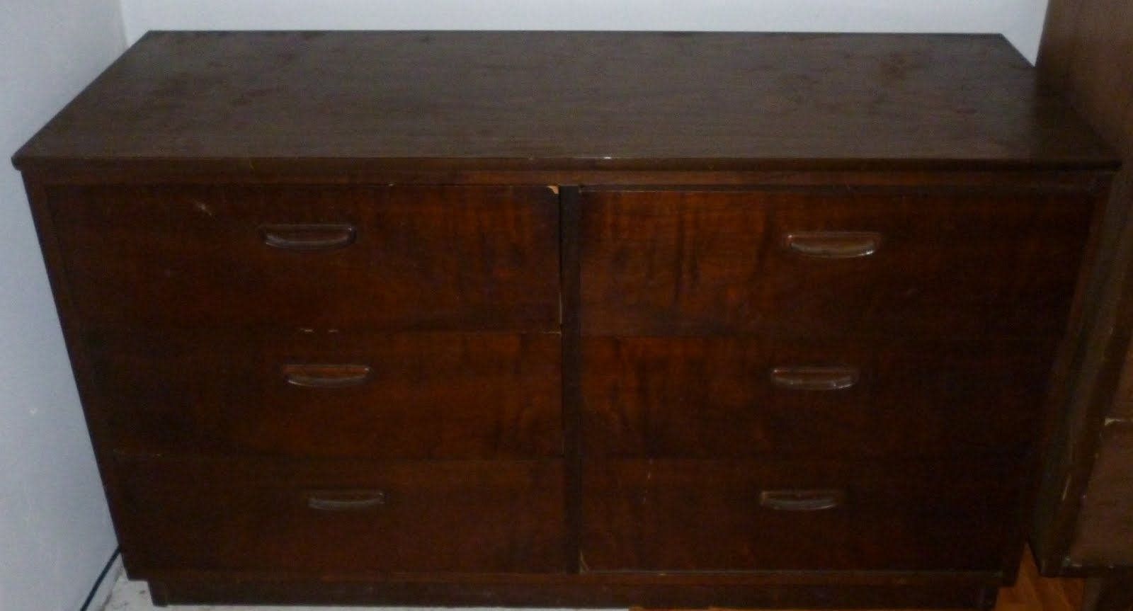 Green Bunny Antiques Lane Desk And Dresser