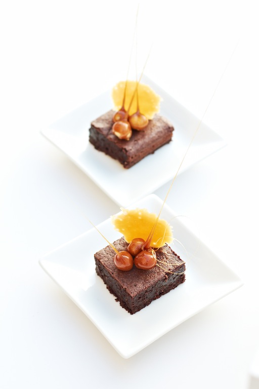 Yue's Handicrafts 月の工作坊 Dark Chocolate & Hazelnut Cake with Toffee Tuile