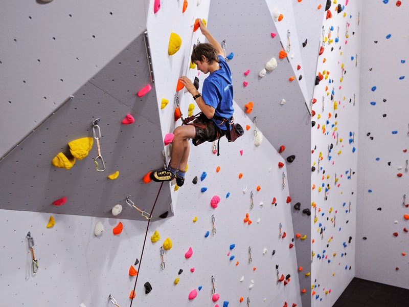 Educación Física y Cultura Física ESCALADA. GENERALIDADES Y