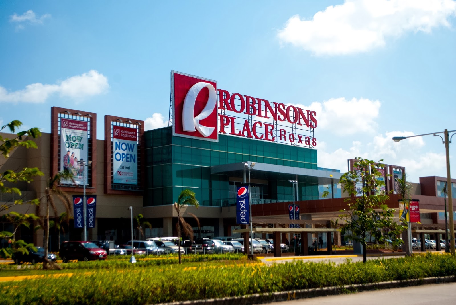 Kasadyahan Sa Capiz Malls in Roxas City Kasadyahan sa Capiz