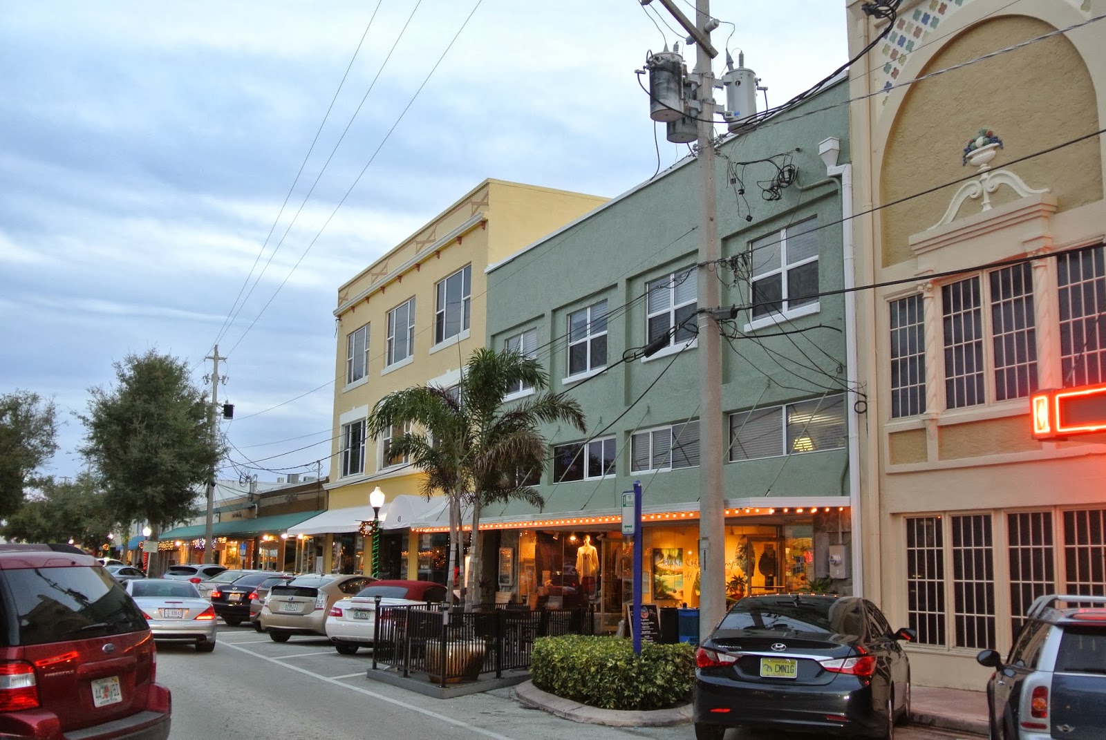 The Treasure Coast Observer PHOTOGRAPHED Historic Downtown Stuart