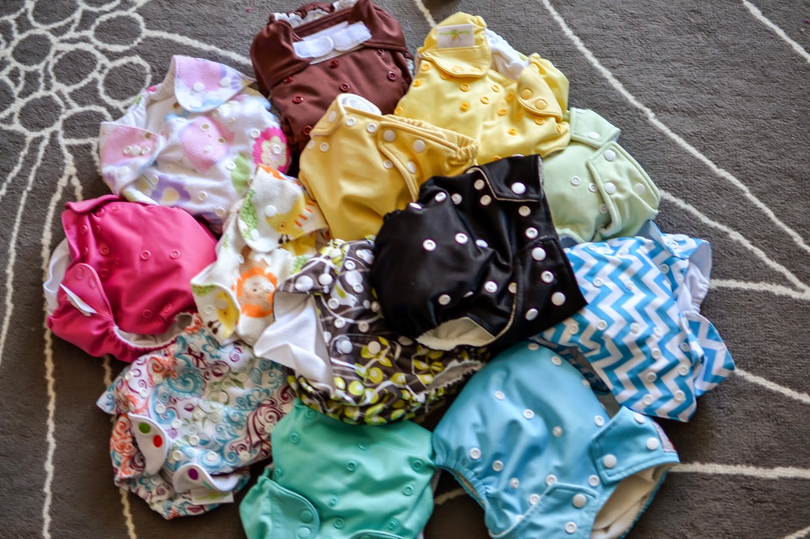 Modern Day Homemaker What's that smell? and Other Diaper Issues