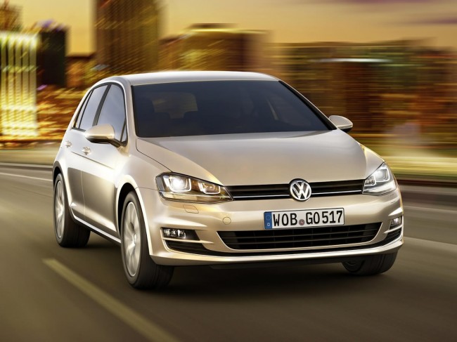 PRÉ-ESTREIA INTERNACIONAL - VOLKSWAGEN GOLF 7