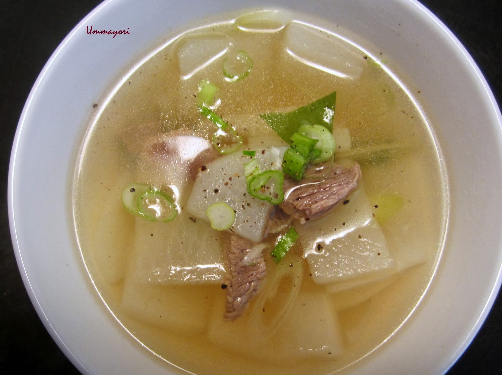 Korean Radish Soup (Muguk)