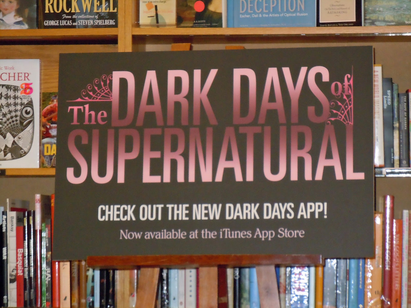 Dark Days of Supernatural Signing: Lansing