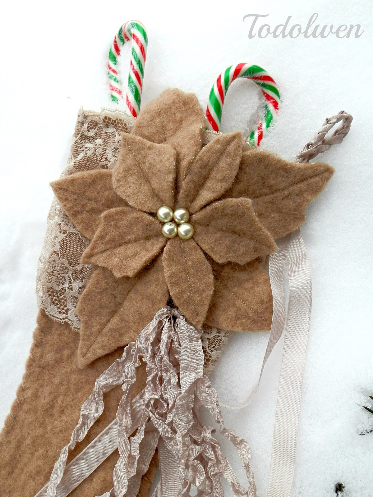 Todolwen From Old Woolen Blankets