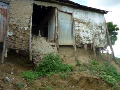Destinan $56 mil millones para reconstrucción de vivienda rural en Bolívar