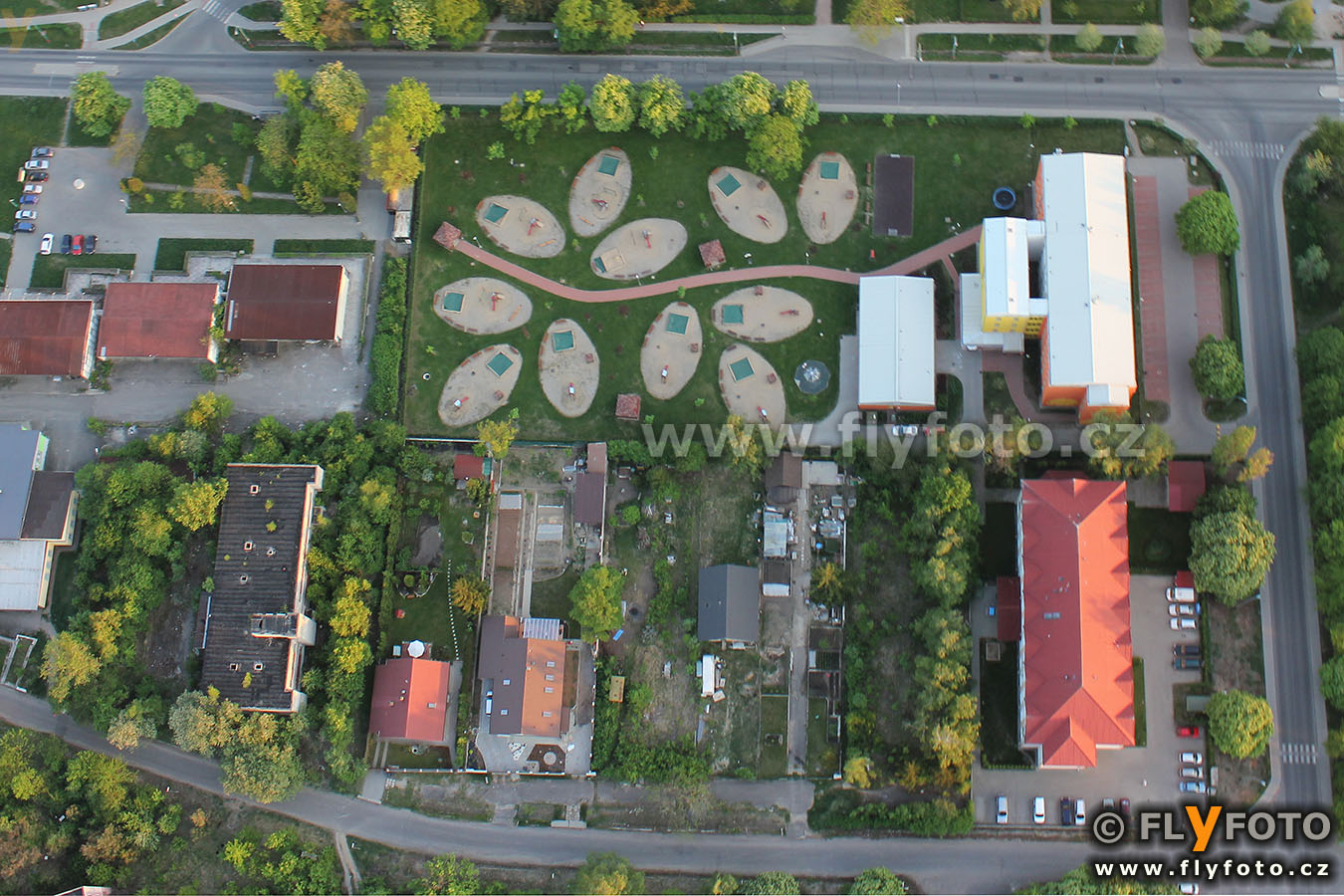 FLyFOTO letecká fotografie a video Milovice