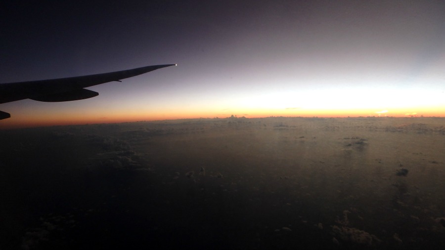 How to Survive a 24+ Hour Flight. Lux Life A Luxury Lifestyle Blog