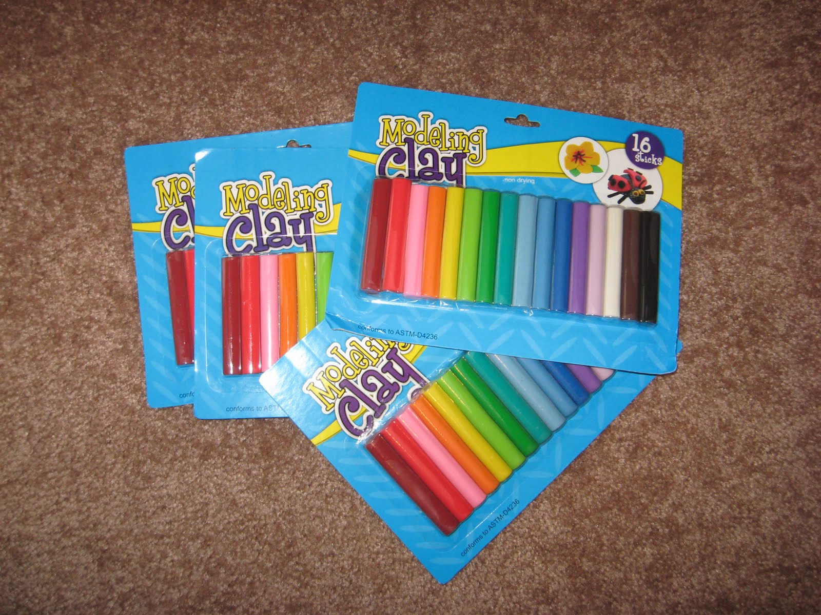 The Kinder Kid Hands On!