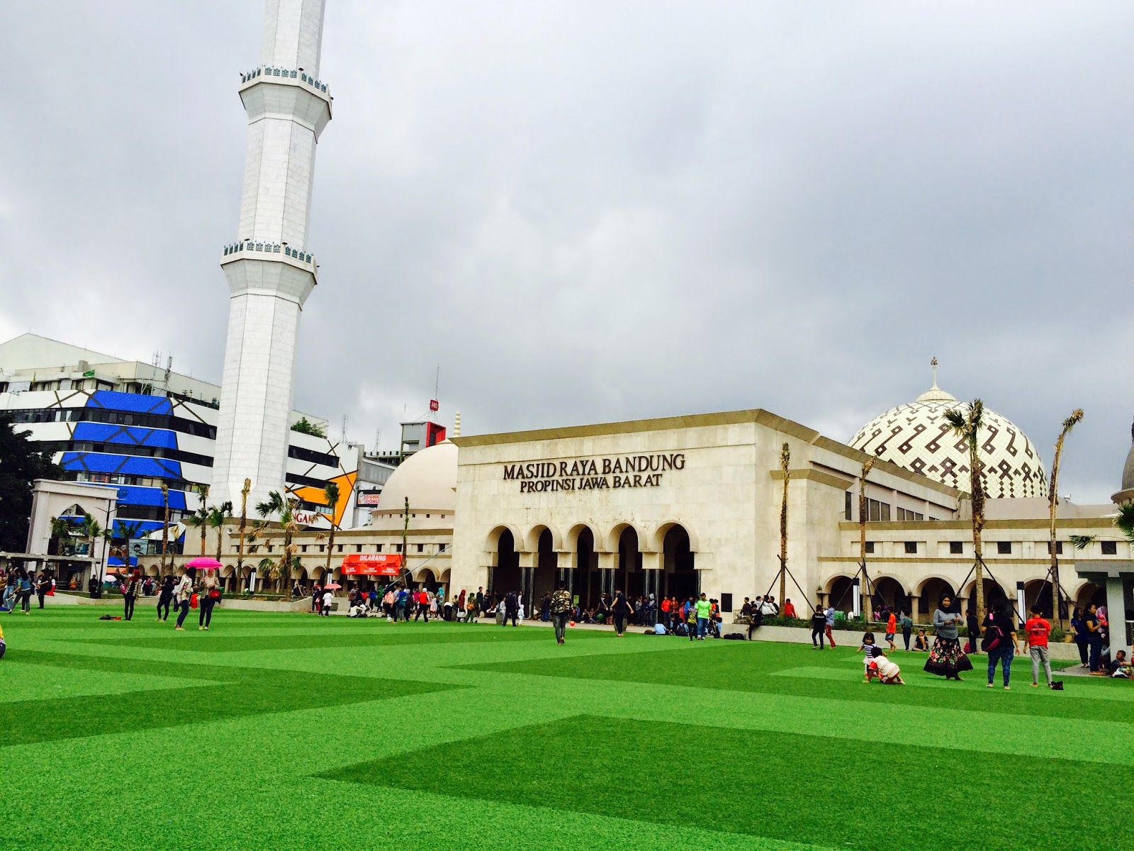 Unduh 6000+ Wallpaper Bagus Kota Bandung Jawa Barat 40251 HD Unduh 6000+ Wallpaper Bagus Kota Bandung Jawa Barat 40251 HD