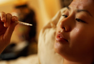 نقره لتكبير أو تصغير الصورة ونقرتين لعرض الصورة في صفحة مستقلة بحجمها الطبيعي