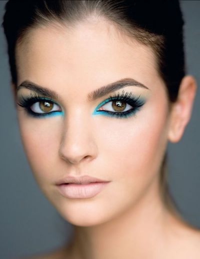 Blue Makeup