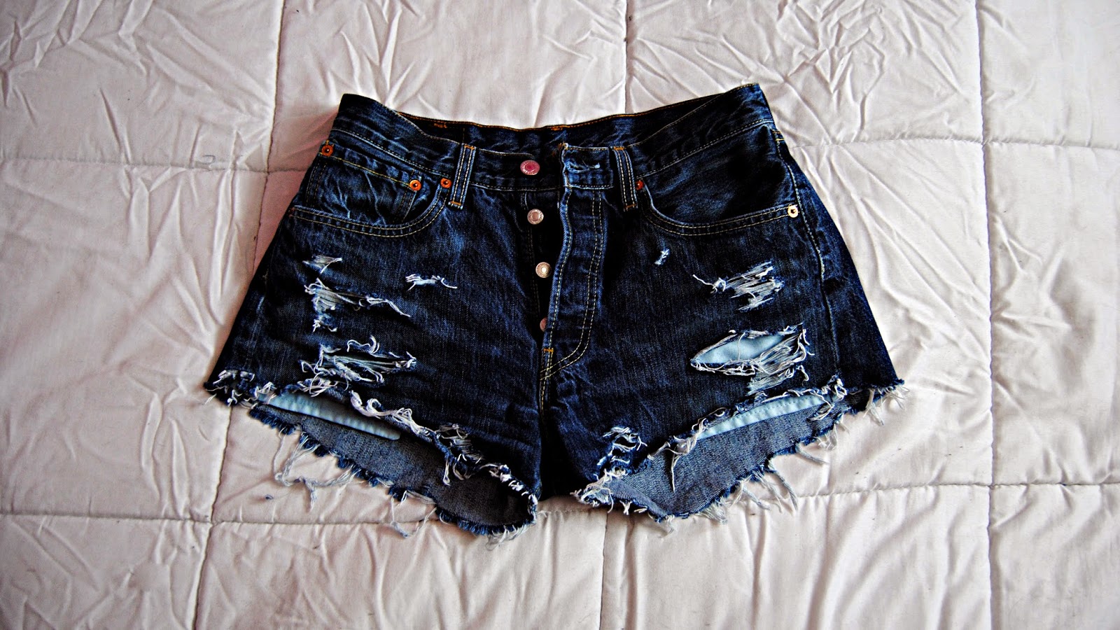 Diy Mon Short Levi S Le Journal D Anais Black Denim Black Denim Shorts Womens Shorts