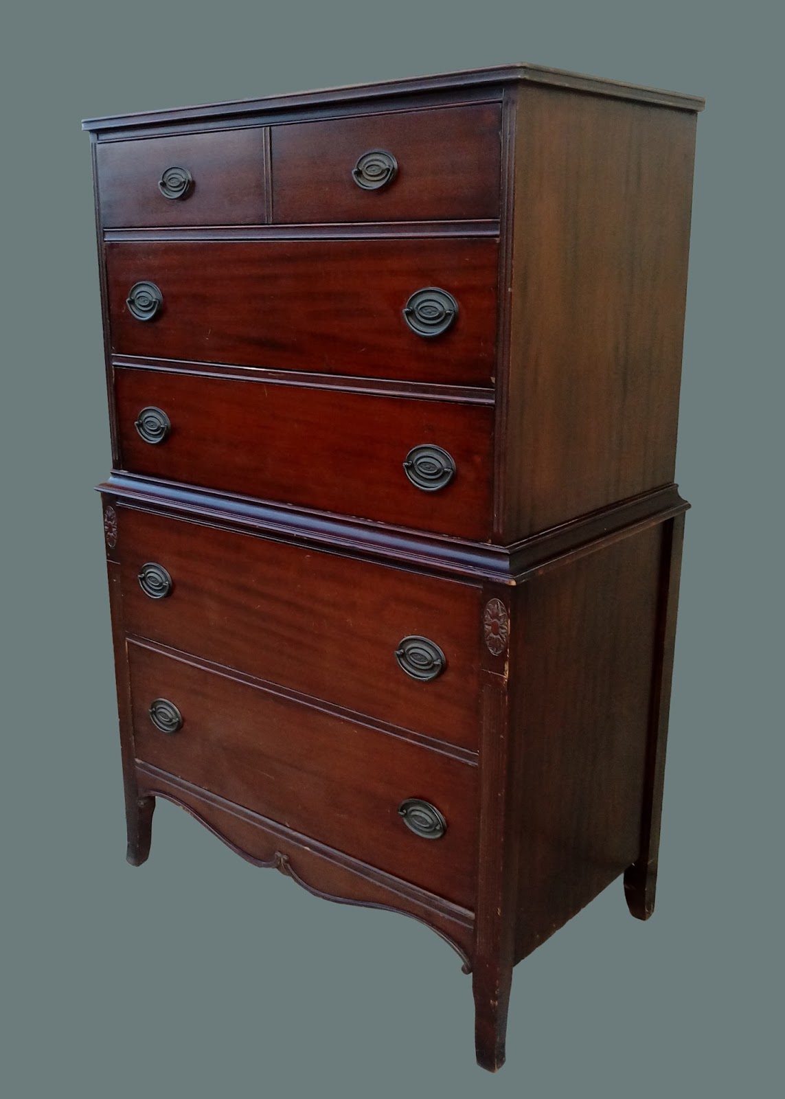 Uhuru Furniture & Collectibles Mahogany Duncan Phyfe Style Bedroom Set