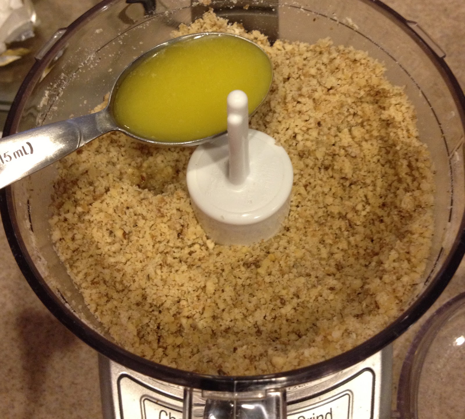 The Paleo Review Pumpkin Pie from Mark's Daily Apple