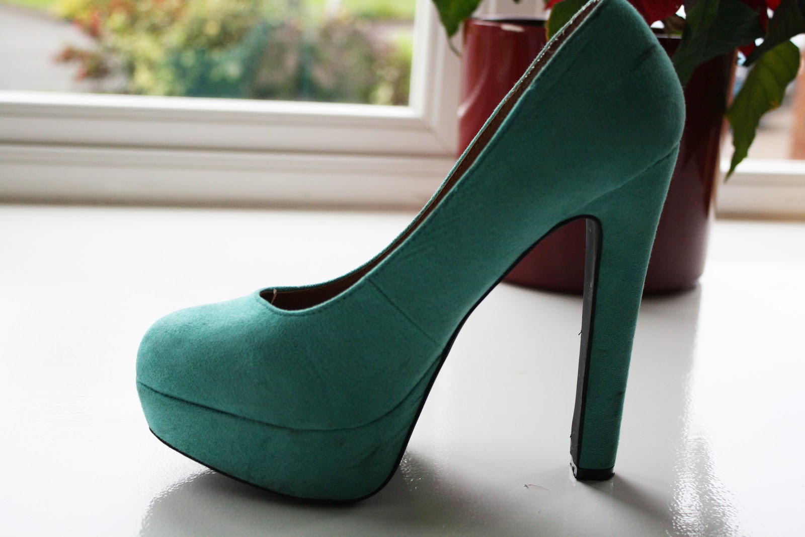 Aspirations Of Glam To Cheap Shoe Or Not To Cheap Shoe?